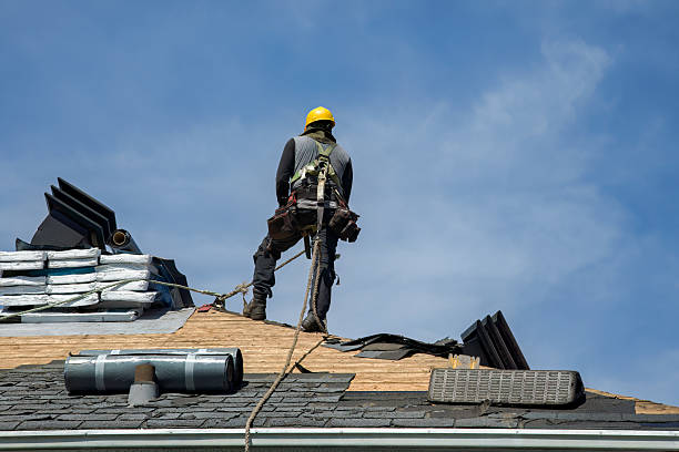 Professional Metal Roofing technician working in Houston, MS